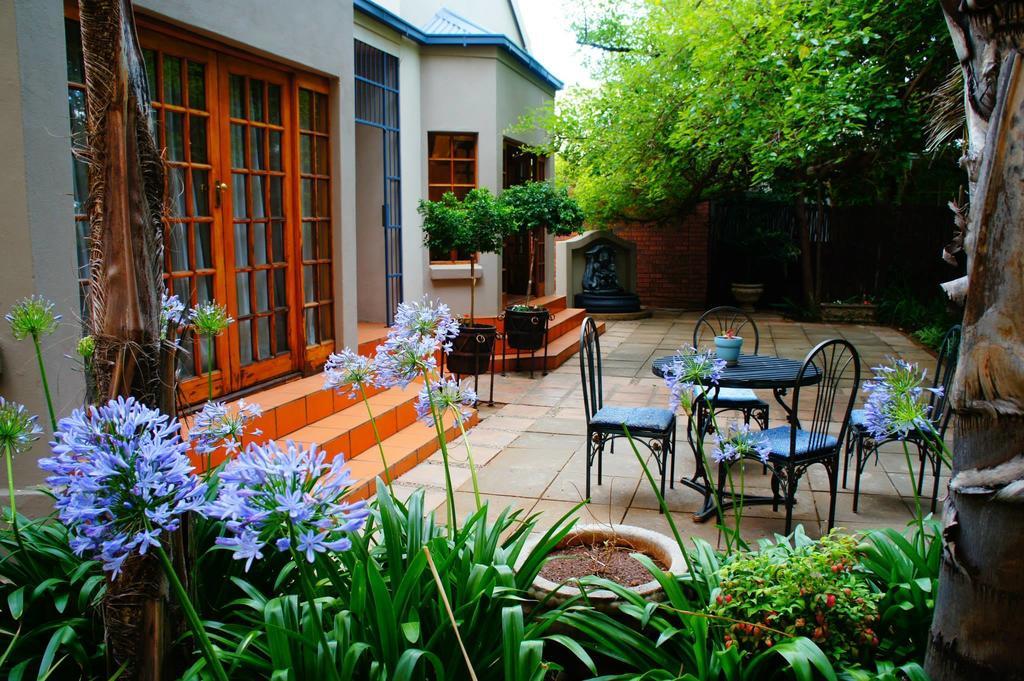 Cecil John Rhodes Guest House Kimberley Ngoại thất bức ảnh