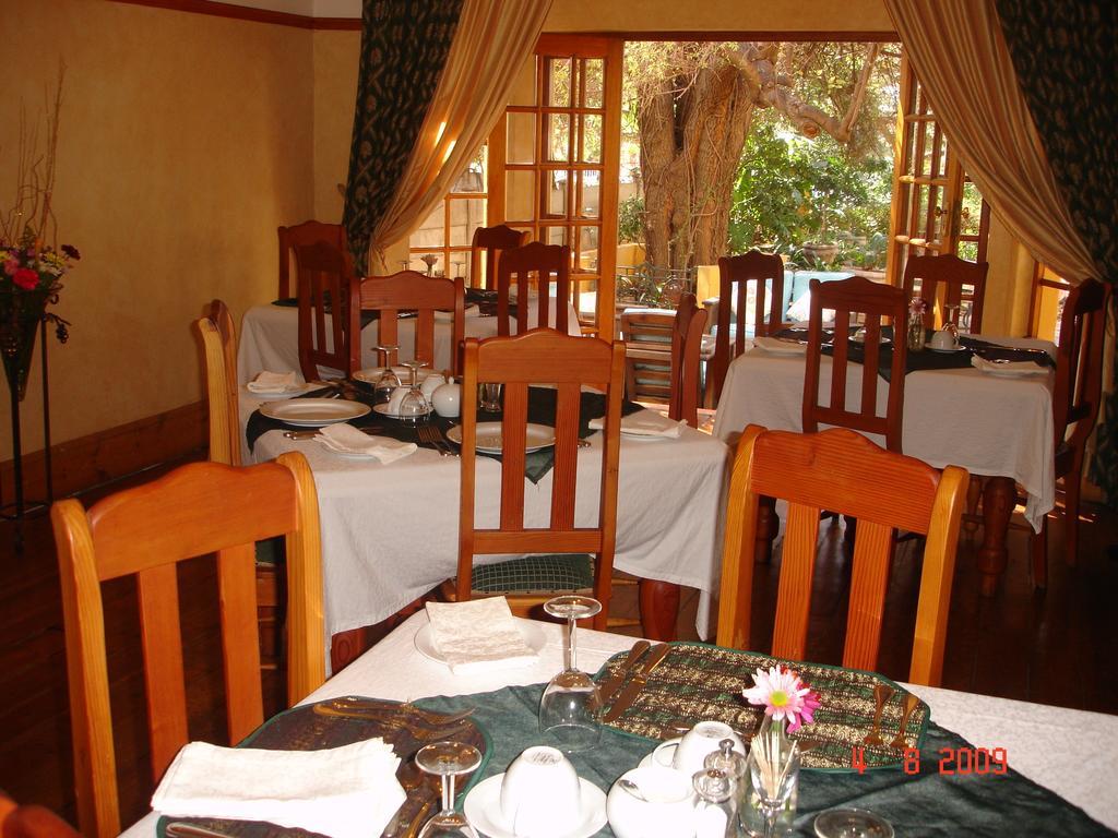 Cecil John Rhodes Guest House Kimberley Ngoại thất bức ảnh